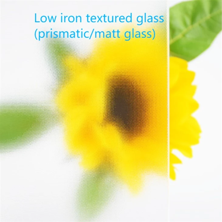 Ultra clear solar glass factory